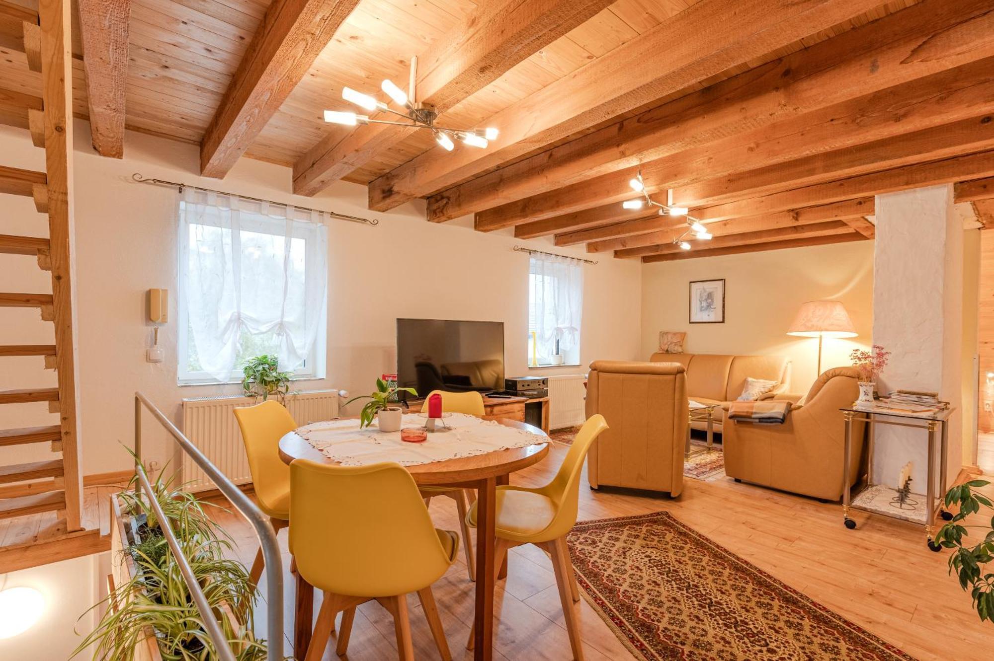 Störzel Ferienhaus *